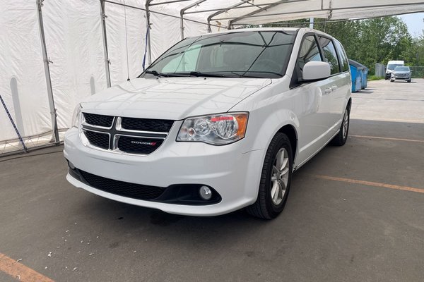 Grand Caravan PREMIUM PLUS STOW N GO *DVD* NAV SIÈGES CHAUFF