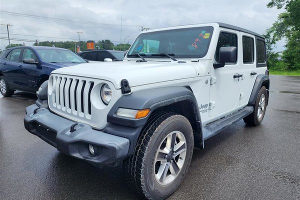 Wrangler Unlimited SPORT 4X4 V6 *GR REMORQ* SIÈGES / VOLANT CHAUFF