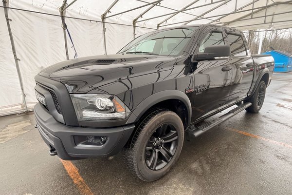 1500 Classic WARLOCK CREW 4X4 V8 *CARPLAY* BEDLINER GR LUXE USB