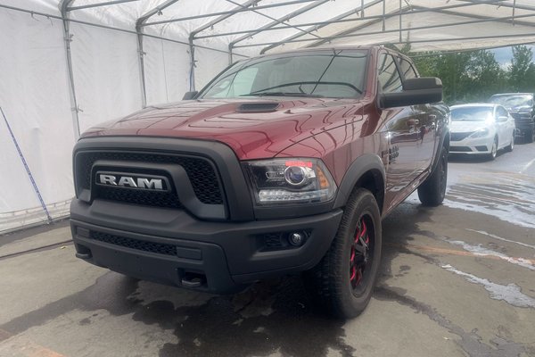 1500 Classic WARLOCK CREW 4X4 V8 *GR TECH* CARPLAY BLUETOOTH