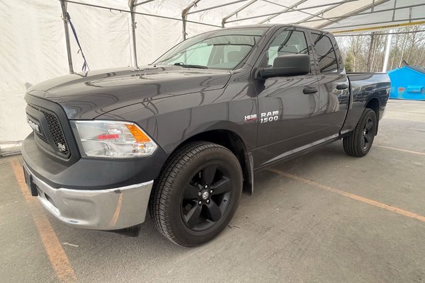 1500 SXT 4X4 *V8 5.7L HEMI* BOITE 6.4 PI RATIO 3.55 USB