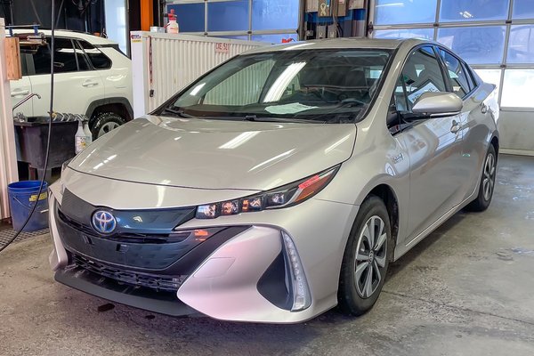 PRIUS PRIME UPGRADE *NAV* SIÈGES / VOLANT CHAUFF CUIR HUD JBL