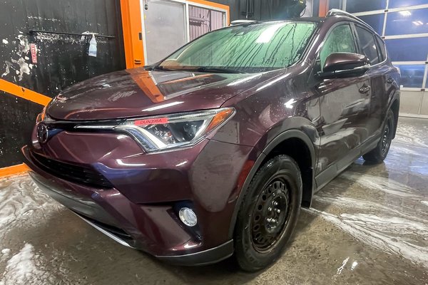 RAV4 XLE AWD *TOIT* SIÈGES / VOLANT CHAUFF HAYON ELECT