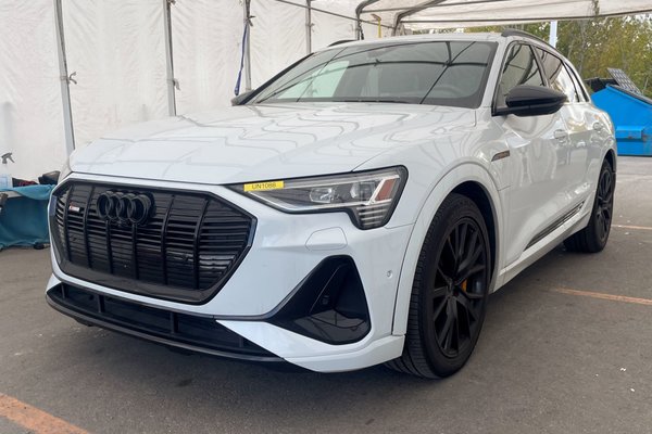 E-tron TECHNIK QUATTRO *TOIT* NAV SIÈGES VENT CAM 360 B&O