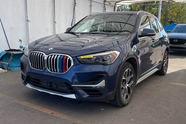 X1 XDRIVE28i AWD *GR. PREMIUM ESSENTIAL* TOIT *NAV