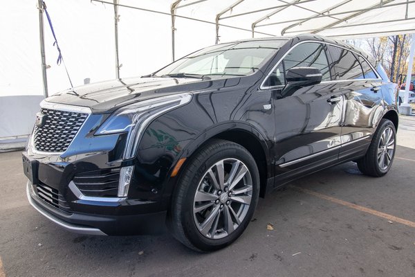 XT5 PREMIUM LUXURY AWD *TOIT* CUIR HAYON ELECT BOSE