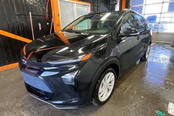 Bolt EUV LT *CHARGE RAPIDE* SIEGES / VOLANT CHAUF *CARPLAY