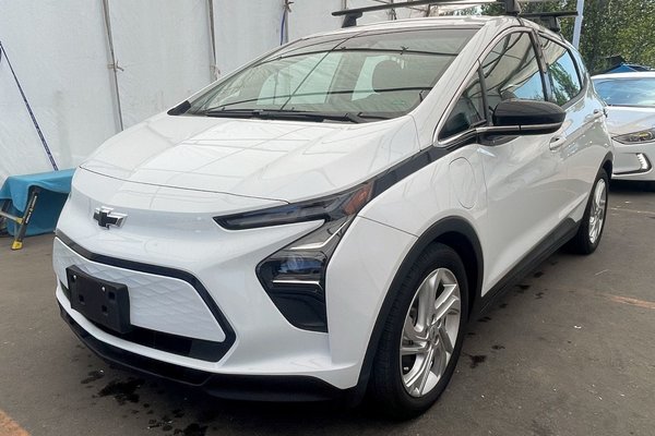 Bolt EV 1LT *CHARGE RAPIDE* SIEGES / VOLANT CHAUF *CARPLAY