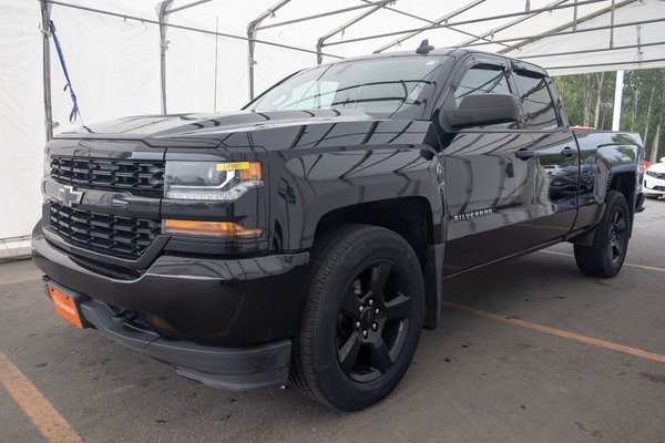 Silverado 1500 WT V8 4X4 *BLACK OUT* GR. REMORQ *CARPLAY* CAMERA