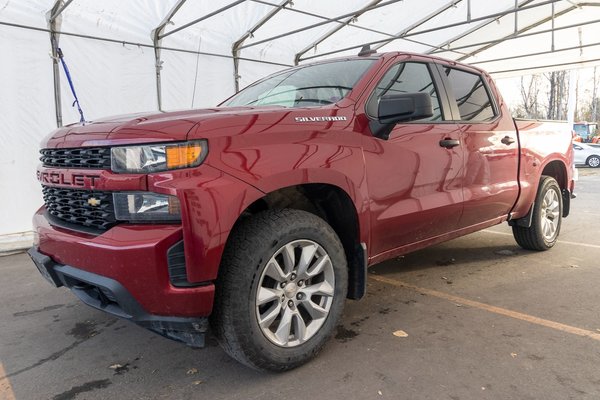 Silverado 1500 CUSTOM CREW 4X4 V8 *GR. REMORQ* CARPLAY BEDLINER