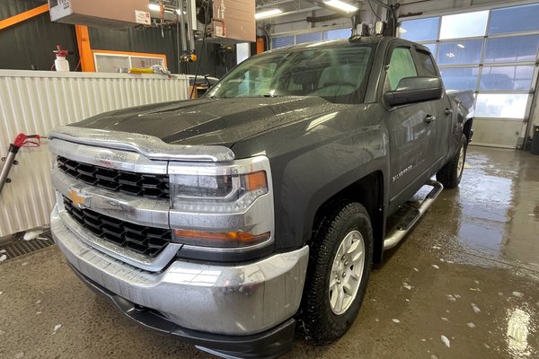 Silverado 1500 LT 4X4 V8 *GR REMORQ* CARPLAY BEDLINER USB *BAS KM