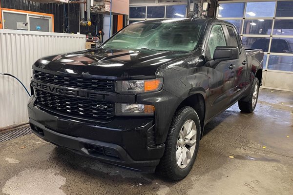 Silverado 1500 CUSTOM 4X4 *GR REMORQ* CARPLAY DIFF AUTO BOITE 6.6