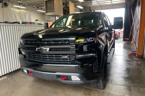 Silverado 1500 LT TRAIL BOSS CREW 4X4 V8 *CUIR* BOSE SIÈGES CHAUF