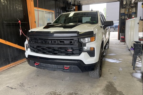 Silverado 1500 CUSTOM TRAILBOSS CREW 4X4 *DIESEL BEDLINER CARPLAY