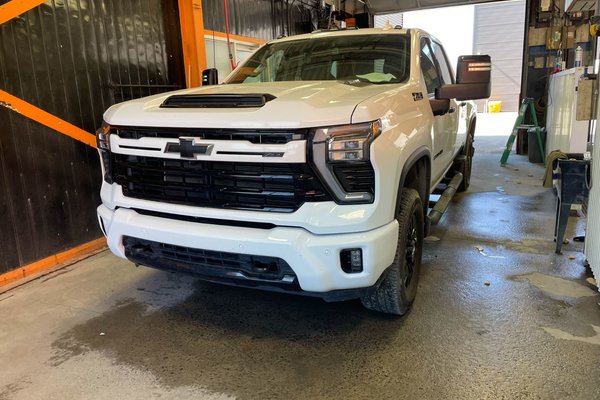 Silverado 2500HD LTZ Z71 CREW 4X4 V8 *GR LTZ PLUS* *NAV PNBV 9900*