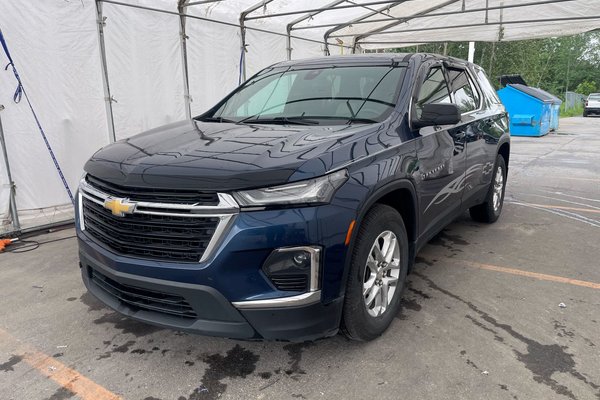 Traverse LS V6 AWD *8 PLACES* SIEGES CHAUF *CARPLAY* PROMO