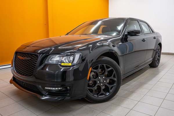 300 300S AWD *TOIT* NAV *CUIR* SIEGES VENTIL *CARPLAY