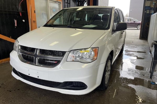 Grand Caravan SE *CAMERA* CLIM MULTIZONES REGUL VITESSE 7 PLACES