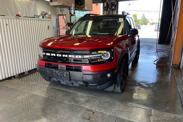 Bronco Sport OUTER BANKS 4X4 *TOIT* NAV CUIR SIÈGES CHAUFF B&O