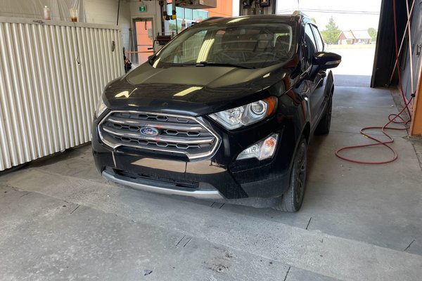 EcoSport TITANIUM AWD *TOIT* NAV CUIR SIÈGES CHAUFF B&O