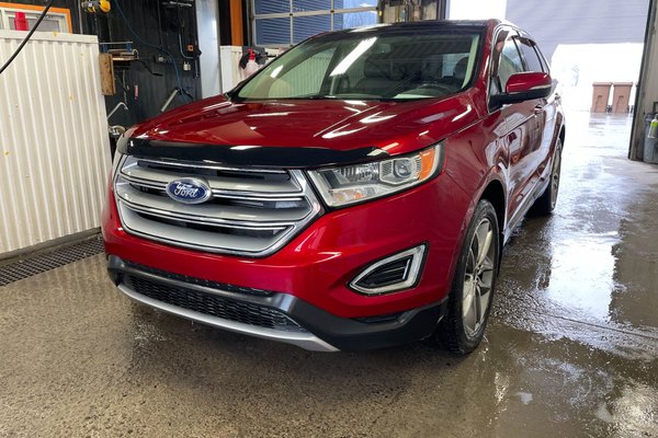 Edge TITANIUM AWD *TOIT* NAV CUIR SIÈGES VENT CARPLAY