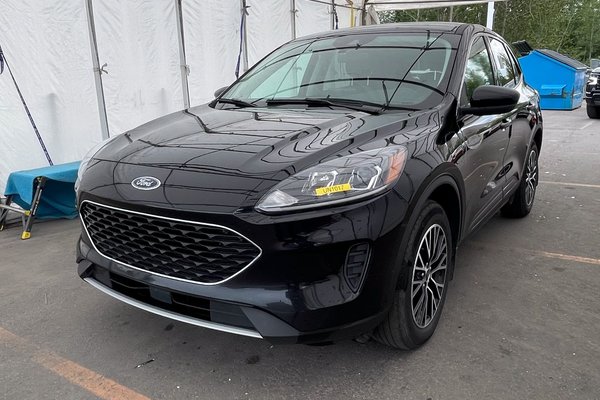 Escape SE PLUGIN HYBRID *SIÈGES CHAUF* HAYON ELEC CARPLAY