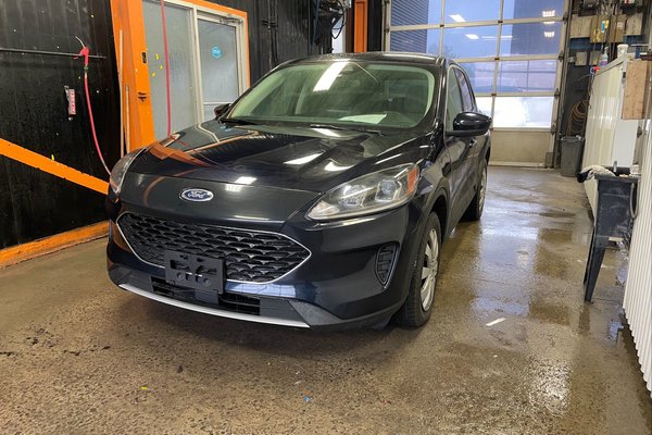 Escape SE AWD *NAV* SIÈGES CHAUFF CARPLAY REG ADAPT USB