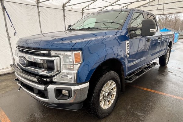 F-250 XLT FX4 CREW 4X4 *DIESEL* BOITE 8PI *PNBV 9990 LBS