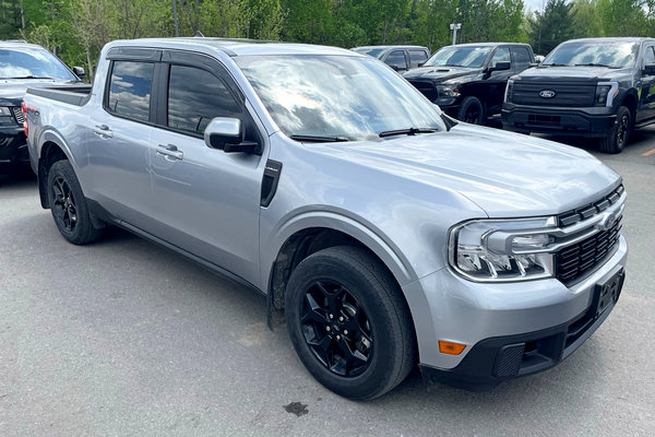 Maverick LARIAT FX4 AWD *TOIT* REMORQ 4K *GR LUXE* NAV *B&O