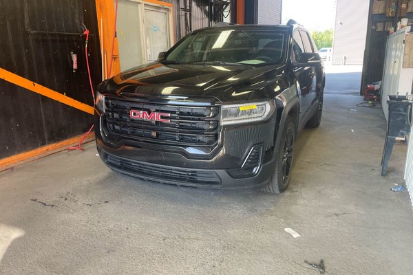 Acadia SLE ELEVATION AWD *TOIT* SIÈGES CHAUFF HAYON ELECT