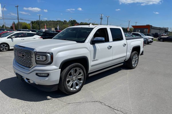 Sierra 1500 DENALI CREW 4X4 V8 *TOIT NAV SIÈGES VENT CUIR BOSE