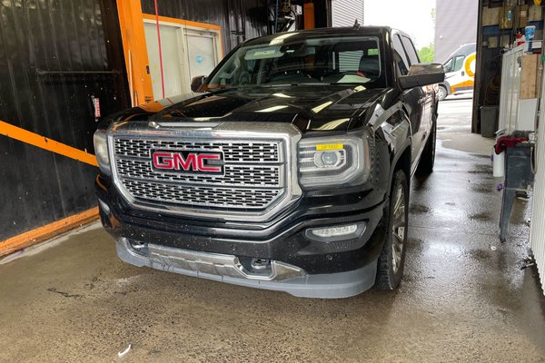 Sierra 1500 DENALI CREW 4X4 V8 *TOIT* NAV CUIR SIÈGES VENTIL