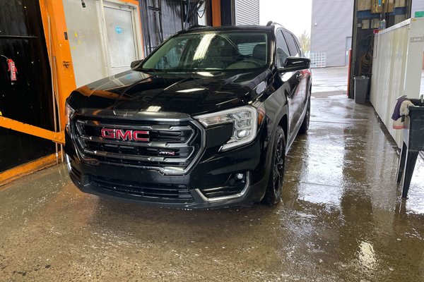 Terrain AT4 AWD *TOIT CUIR SIÈGES CHAUF HAYON ELEC CARPLAY