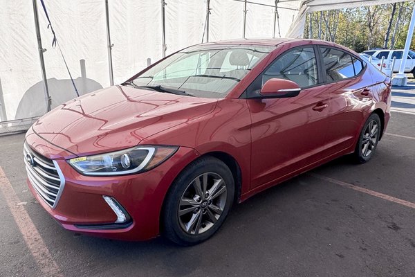 Elantra GL SE AUTO *TOIT* SIÈGES / VOLANT CHAUFF CARPLAY