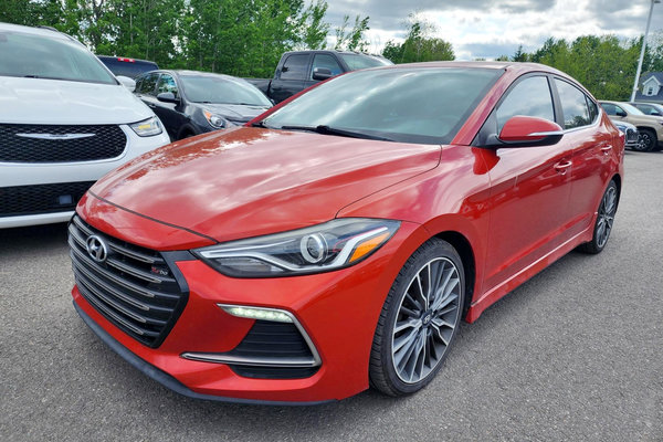 Elantra SPORT AUTO *TOIT* CUIR *SIEGES CHAUF* CARPLAY* USB
