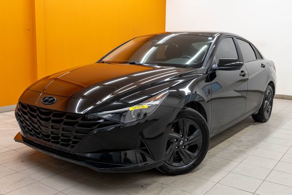 Elantra PREFERRED AUTO *TOIT* NAV SIÈGES CHAUF CARPLAY