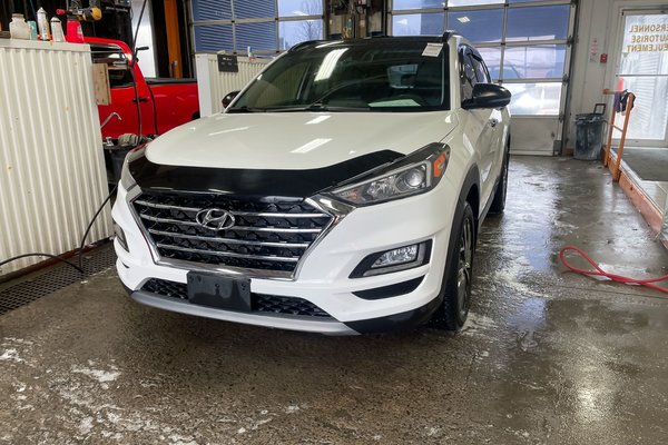 Tucson LUXURY AWD *TOIT* CUIR SIÈGES CHAUFF HAYON ELECT