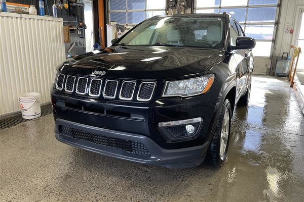 Compass NORTH 4X4 *SIÈGES CHAUFF* HAYON ELECT CARPLAY USB