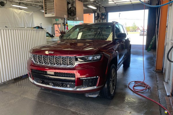 Grand Cherokee L SUMMIT RESERVE 4X4 *TOIT* NAV SIÈGES VENT CUIR