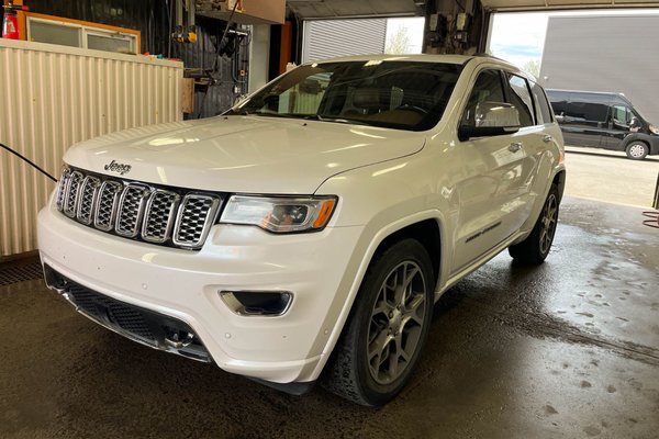 Grand Cherokee OVERLAND 4X4 *TOIT* GR PROTECH *SIEGES VENTIL* NAV