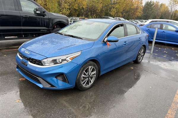 Forte EX AUTO *SIÈGES / VOLANT CHAUFF* CARPLAY ALERTES