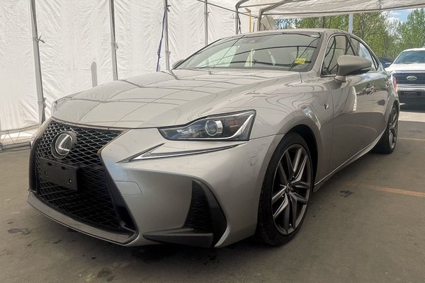 IS 300 F SPORT AWD V6 *TOIT* NAV SIÈGES VENT REG ADAPT