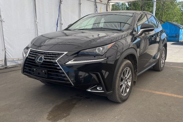 NX 300 AWD *SIÈGES CHAUFF* CUIR CARPLAY REG ADAPT USB
