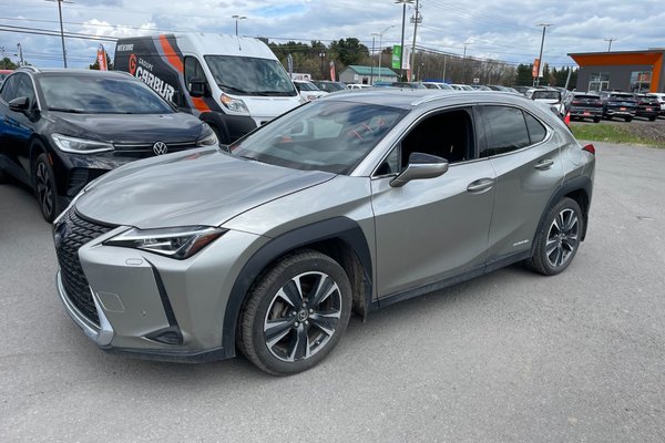 UX 250H AWD *TOIT* CUIR SIÈGES VENT REG ADAPT ALERTES