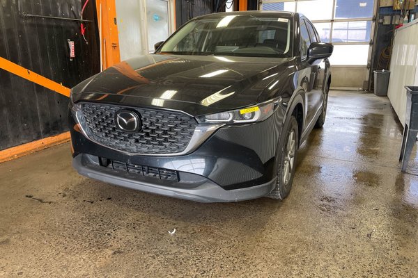 CX-5 GX AWD *SIÈGES CHAUFF* REG ADAPT CARPLAY ALERTES