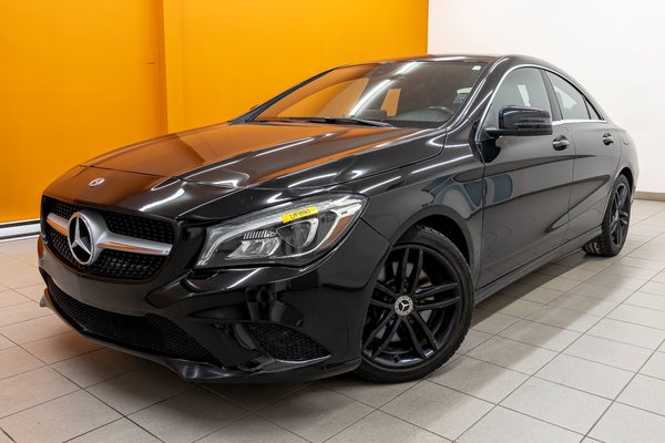 CLA 250 4MATIC *TOIT* NAV CUIR SIÈGES CHAUFF ALERTES