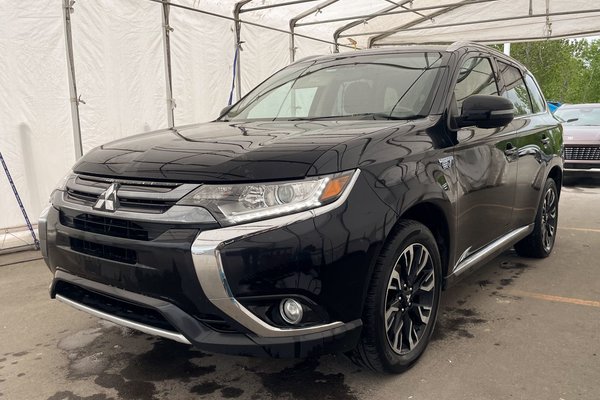 OUTLANDER PHEV SE 4X4 *CARPLAY* SIÈGES CHAUFF ALERTES USB