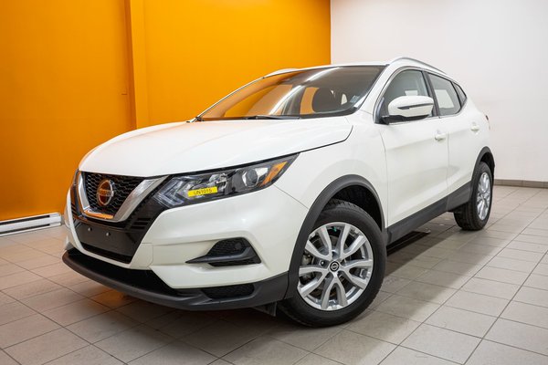 Qashqai SV AWD *TOIT* SIEGES / VOLANT CHAUF *CARPLAY* USB