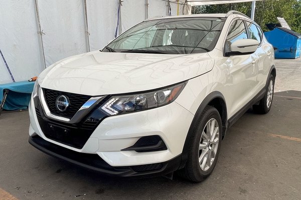 Qashqai SV AWD *TOIT* SIEGES / VOLANT CHAUF *CARPLAY* USB