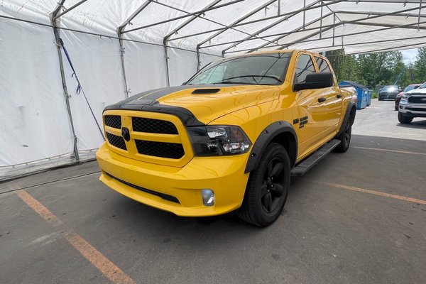 1500 Classic EXPRESS CREW 4X4 V8 *GR REMORQ* CARPLAY BEDLINER